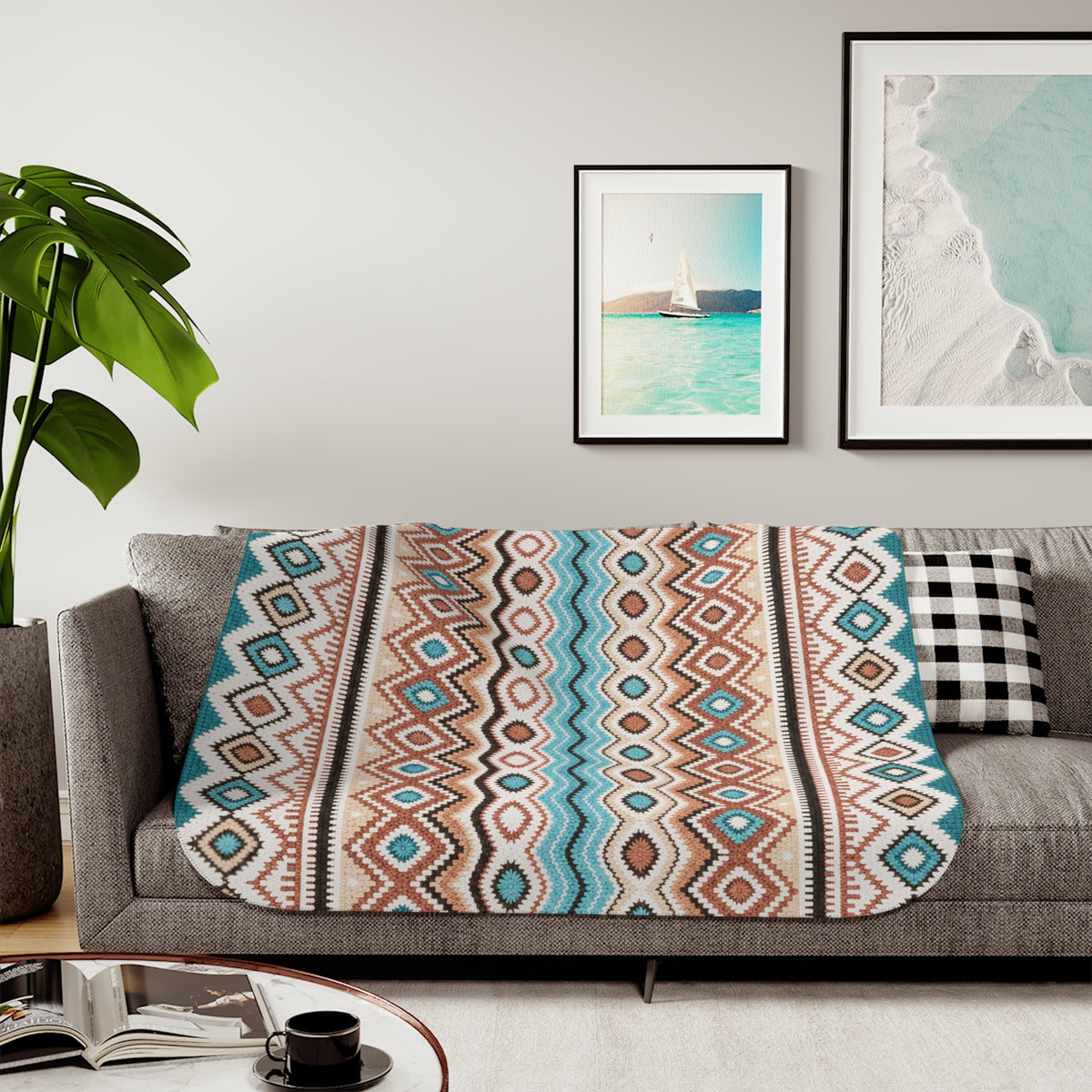 Southwest Pattern Sherpa Blanket: Cozy Aztec-Inspired Throw